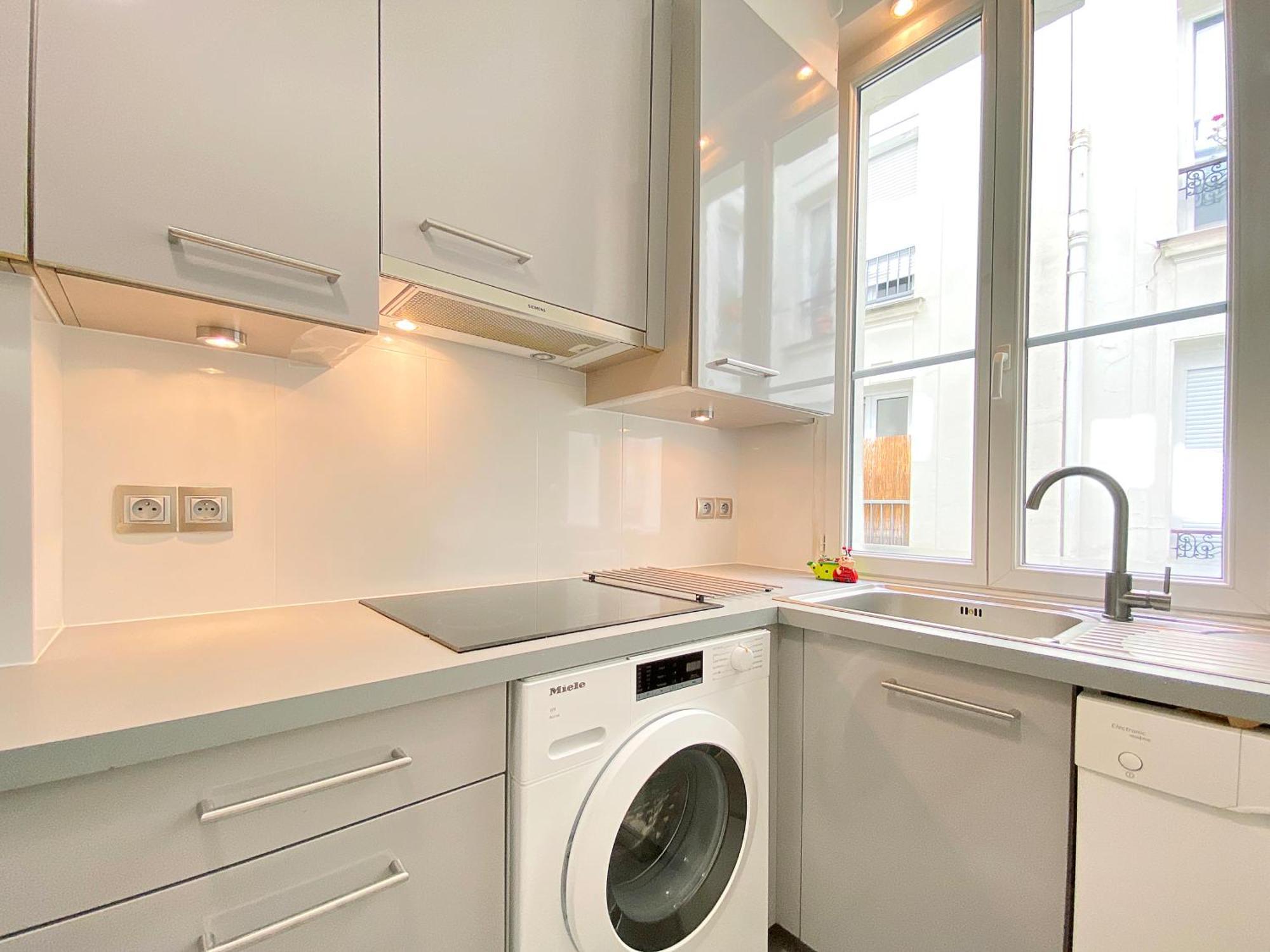 Lovely Flat 75m2 Close To Eiffel Tower Appartement Parijs